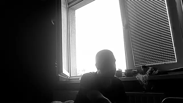 YouWantMe666 online show from June 24, 5:28 am