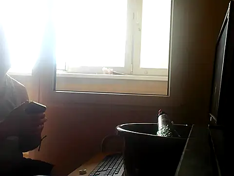 YouWantMe666 online show from July 2, 5:02 am