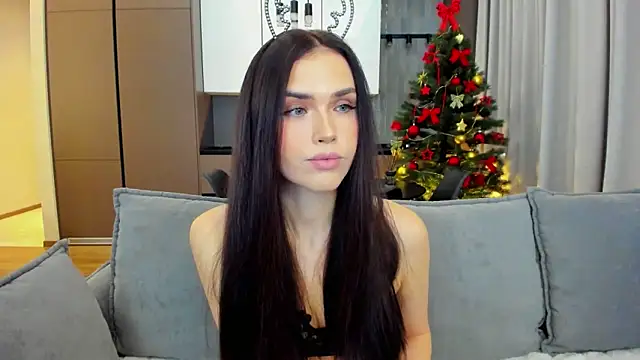 sexyangeloux online show from December 24, 5:44 pm