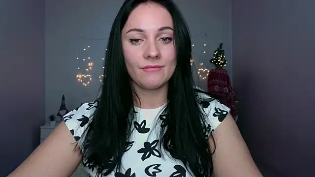 Emelyblum online show from December 21, 9:36 pm