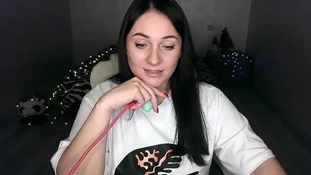 Emelyblum online show from January 26, 2:14 am