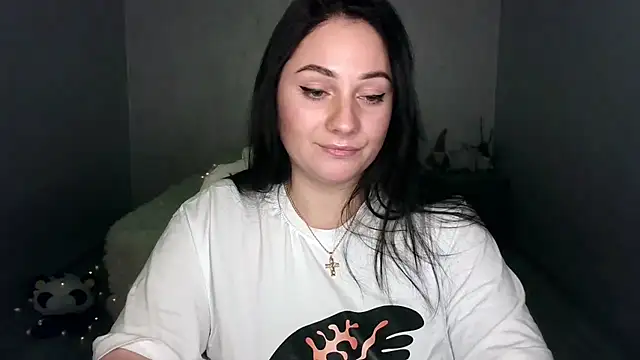 Emelyblum online show from March 1, 6:24 am
