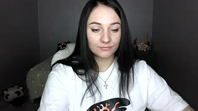 Emelyblum online show from March 6, 5:03 am