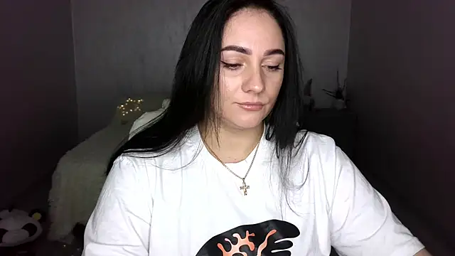 Emelyblum online show from March 23, 12:58 am