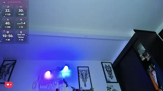 NaomiAsha online show from March 7, 2:25 am