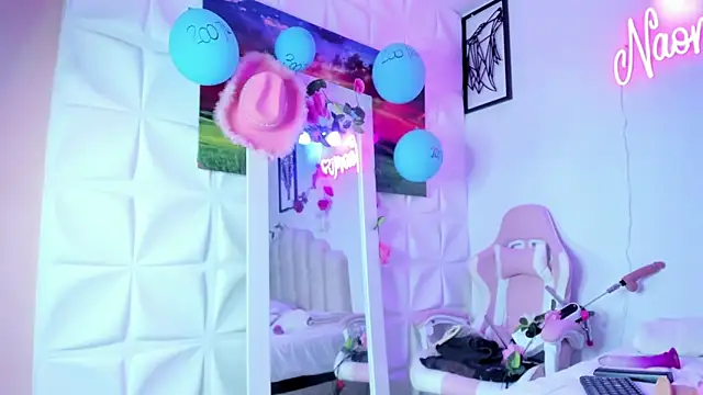 NaomiAsha online show from March 16, 1:49 am