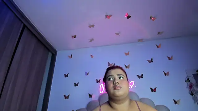 NaomiAsha online show from October 25, 11:32 pm