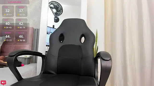 Kimmie kaboom x online show from September 29, 6:57 pm