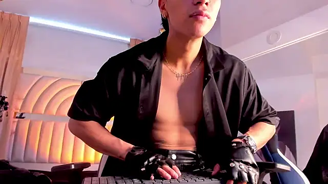 AndyPalmer  online show from March 2, 1:27 pm