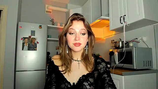 Snapshot of Niky__Jess chatting on February 13, 10:55 am Niky Jess online show from February 13, 10:55 am