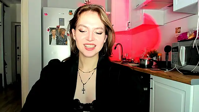 Snapshot of Niky__Jess chatting on February 25, 7:58 pm Niky Jess online show from February 25, 7:58 pm
