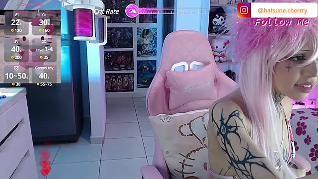 EmilygarciaXXX online show from December 3, 2:03 am