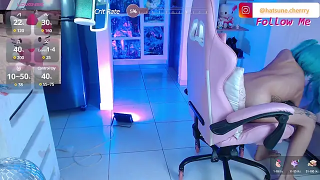 EmilygarciaXXX online show from February 1, 10:55 pm