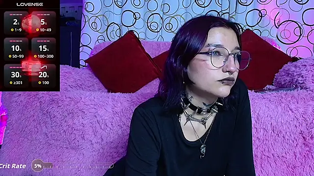 Snapshot of SukiFuyu_ chatting on October 5, 3:38 am SukiFuyu online show from October 5, 3:38 am