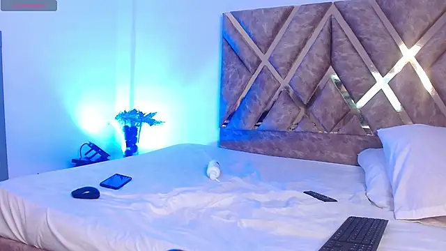 nickolas moon online show from March 1, 10:53 pm