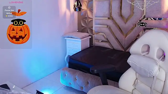 meraki fraise online show from October 26, 8:04 pm