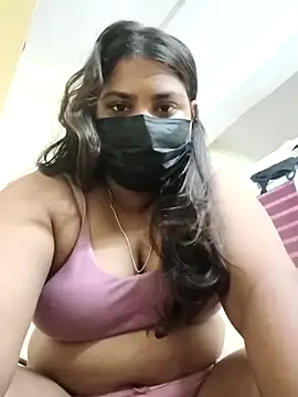 Hotmilfxox online show from May 8, 7:46 am