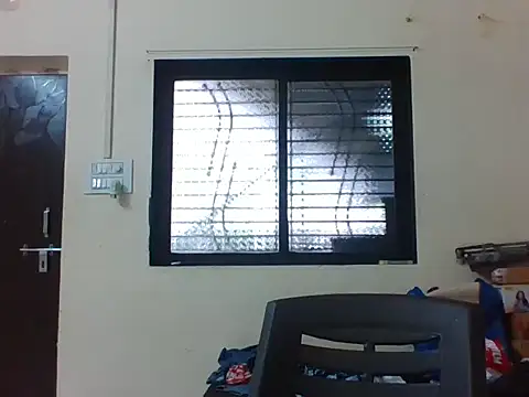 Hotmilfxox online show from May 20, 7:58 am