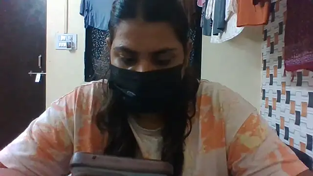 Hotmilfxox online show from August 2, 11:08 am