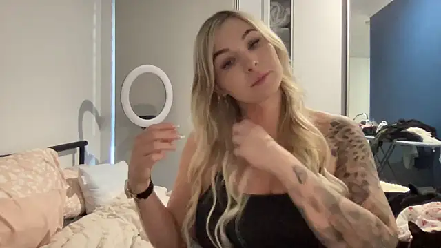 bootydollbaby online show from July 19, 7:12 am