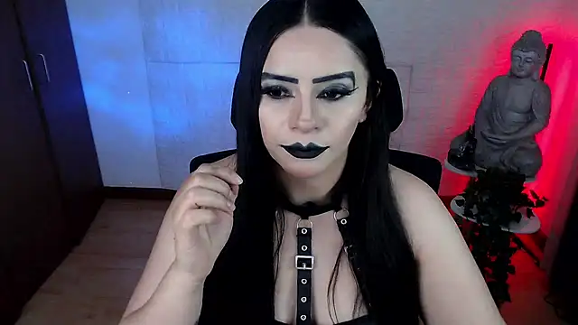GODDESS EVANS online show from July 14, 1:41 am
