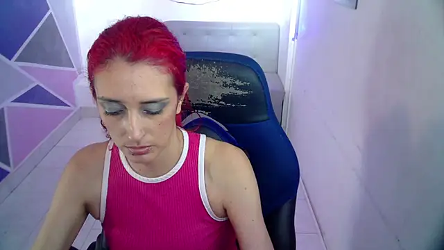 Ruby Your Milf online show from December 30, 11:38 pm