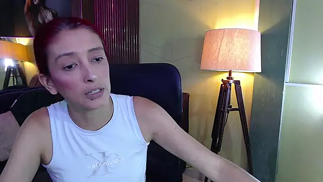 Ruby Your Milf online show from February 16, 8:05 pm