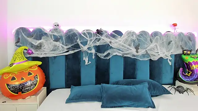 AnnyCherry  online show from October 29, 11:39 pm