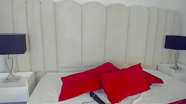 AnnyCherry  online show from December 2, 11:34 pm