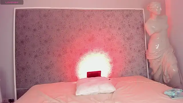 Ari sunshine  online show from September 23, 4:59 am