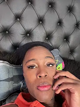 Snapshot of sexual_diamond chatting on April 8, 1:55 pm sexual diamond online show from April 8, 1:55 pm