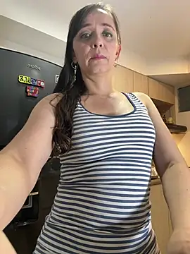 natalie cowens online show from July 8, 11:31 pm