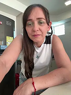 natalie cowens online show from July 28, 9:58 pm