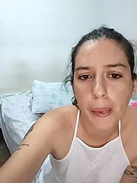 solangeyaelok1 online show from January 22, 4:55 am