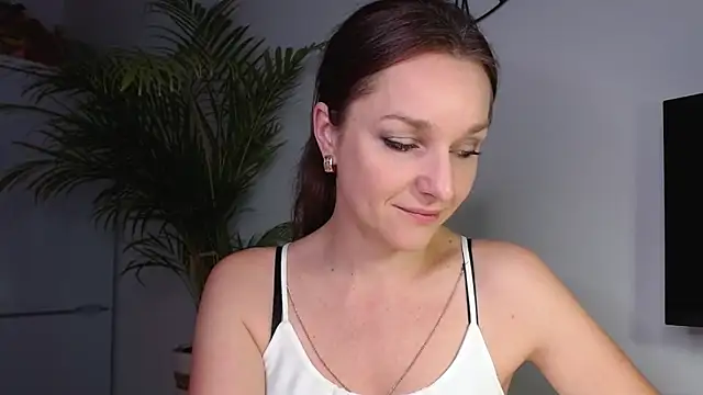 AliciaDesire online show from January 23, 7:54 am