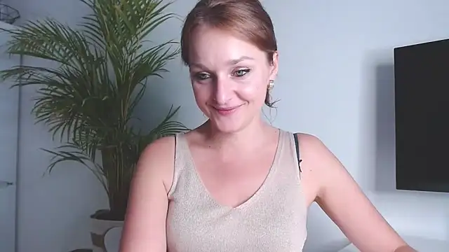 AliciaDesire online show from November 4, 1:54 pm