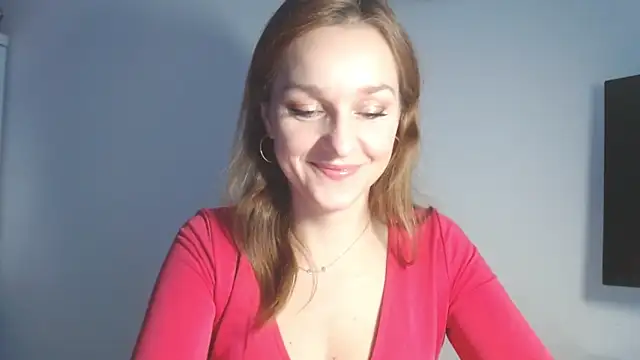 AliciaDesire online show from February 13, 7:04 am