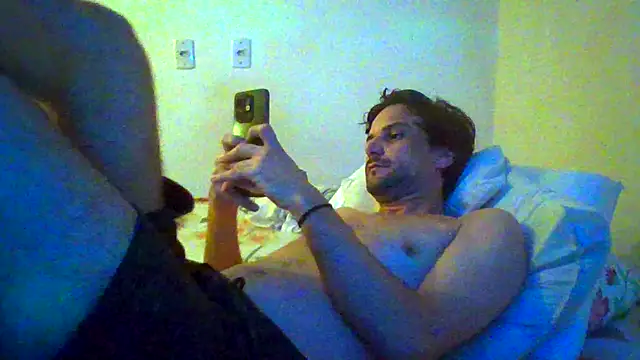 couplemilk online show from February 16, 5:14 am