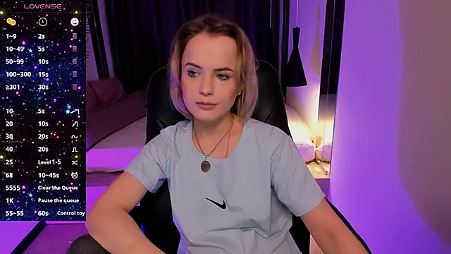 JessicaBeverly online show from March 3, 8:11 pm