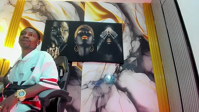 Snapshot of Thomas_shelbys chatting on October 1, 3:23 am Thomas shelbys online show from October 1, 3:23 am