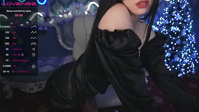 KitnissKiss online show from December 9, 10:52 pm