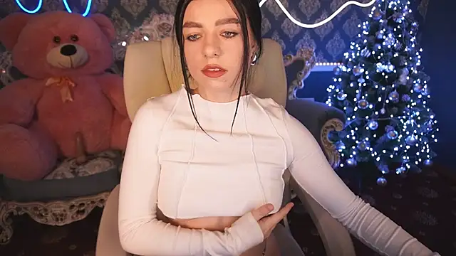 KitnissKiss online show from December 14, 7:57 pm