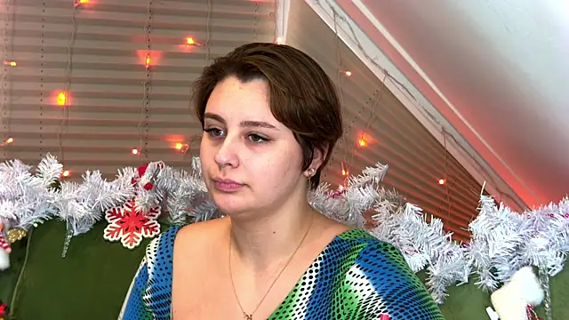Snapshot of MaryMurray chatting on December 26, 6:33 pm MaryMurray online show from December 26, 6:33 pm