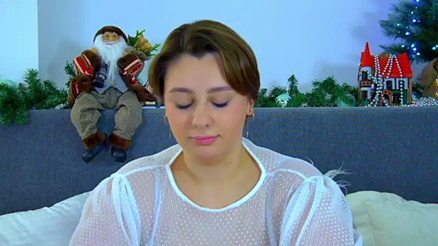 Snapshot of MaryMurray chatting on December 29, 10:14 pm MaryMurray online show from December 29, 10:14 pm