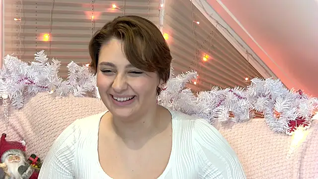Snapshot of MaryMurray chatting on December 30, 7:32 pm MaryMurray online show from December 30, 7:32 pm