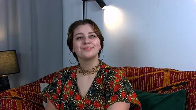 Snapshot of MaryMurray chatting on February 2, 7:25 pm MaryMurray online show from February 2, 7:25 pm