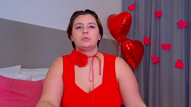 Snapshot of MaryMurray chatting on February 13, 3:50 am MaryMurray online show from February 13, 3:50 am