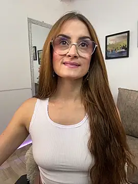 MiaaLoren online show from June 9, 7:58 pm