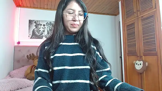 tifanny-squirt online show from October 10, 1:43 pm