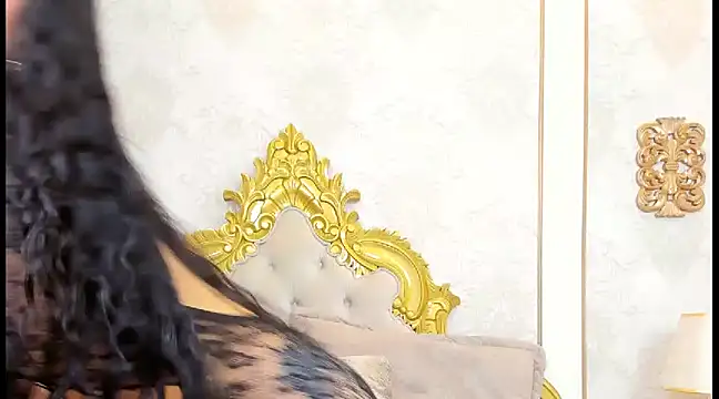 GiahDaniels online show from December 15, 2:37 pm